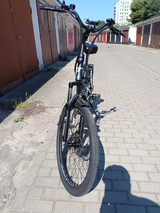 Rower elektryczny miejski Touroll B1 26" 250W 25KM/H 15.6AH 36V