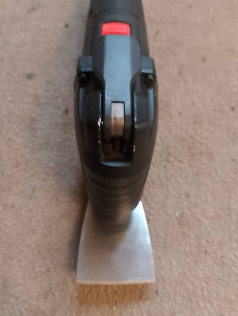 Акумуляторний реноватор Dnipro M MT-12.