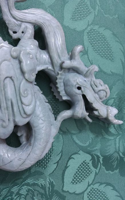 Escultura Chinesa de Dragao com 30cm de largura