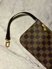 Louis Vuitton vintage клатч ключиця