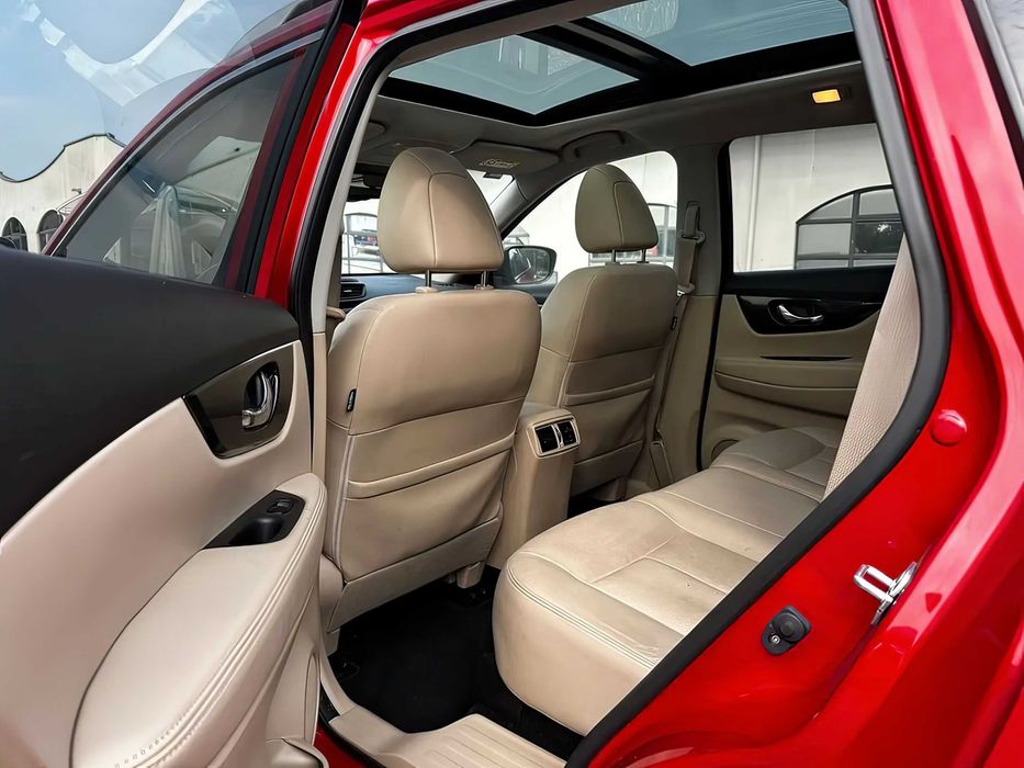 Nissan X-Trail      2017