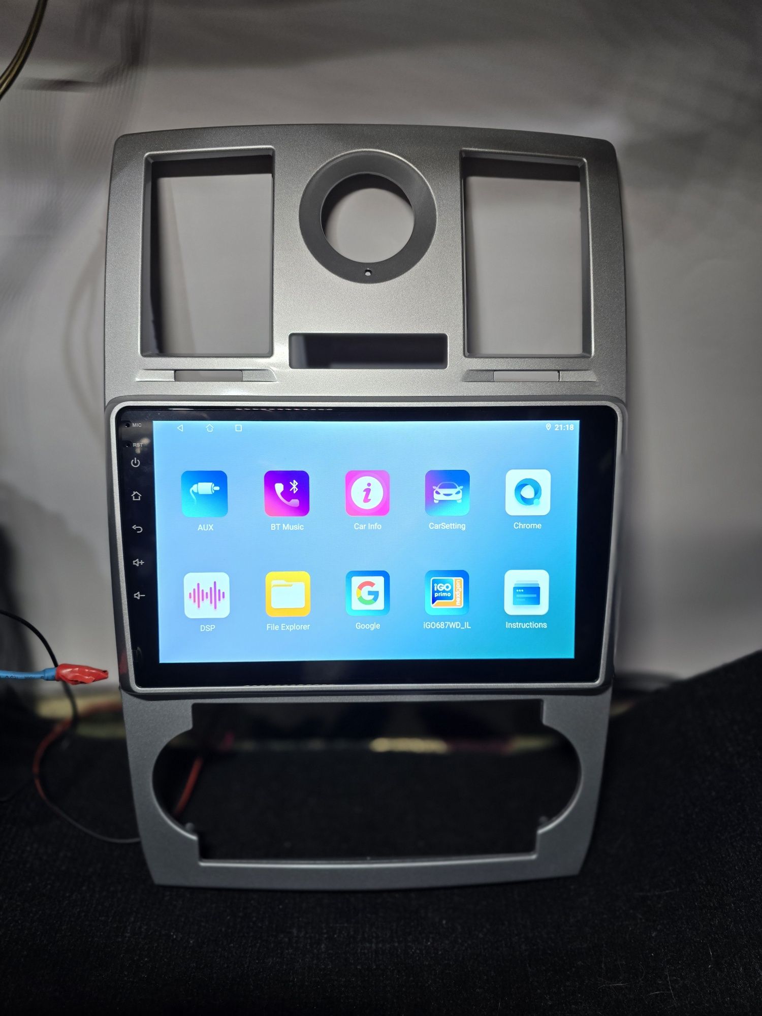 Rádio Chrysler 300C Android 13 com GPS