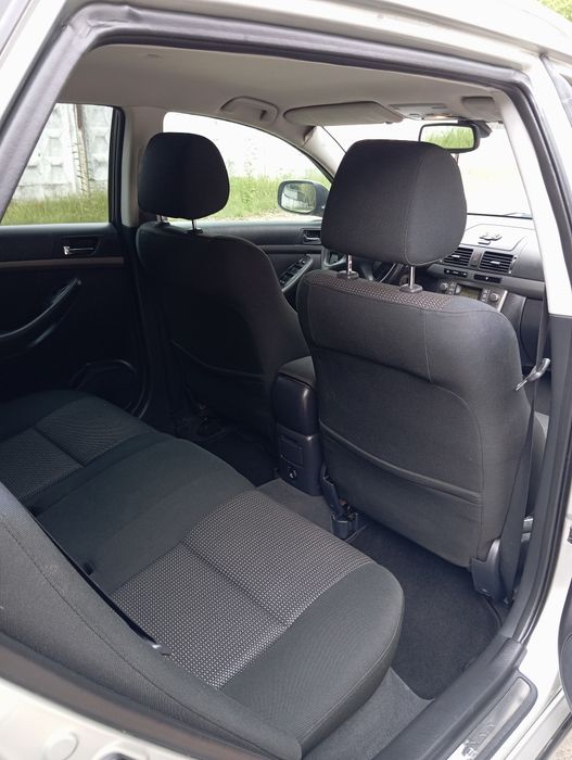 Продам власне авто в хорошому стані,пригнаний в одних роках 4 роки