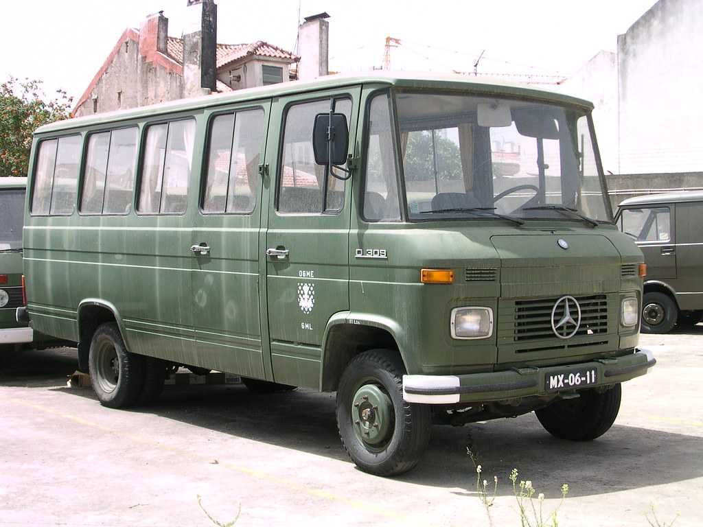 Mercedes  608 508 O309 Furgão