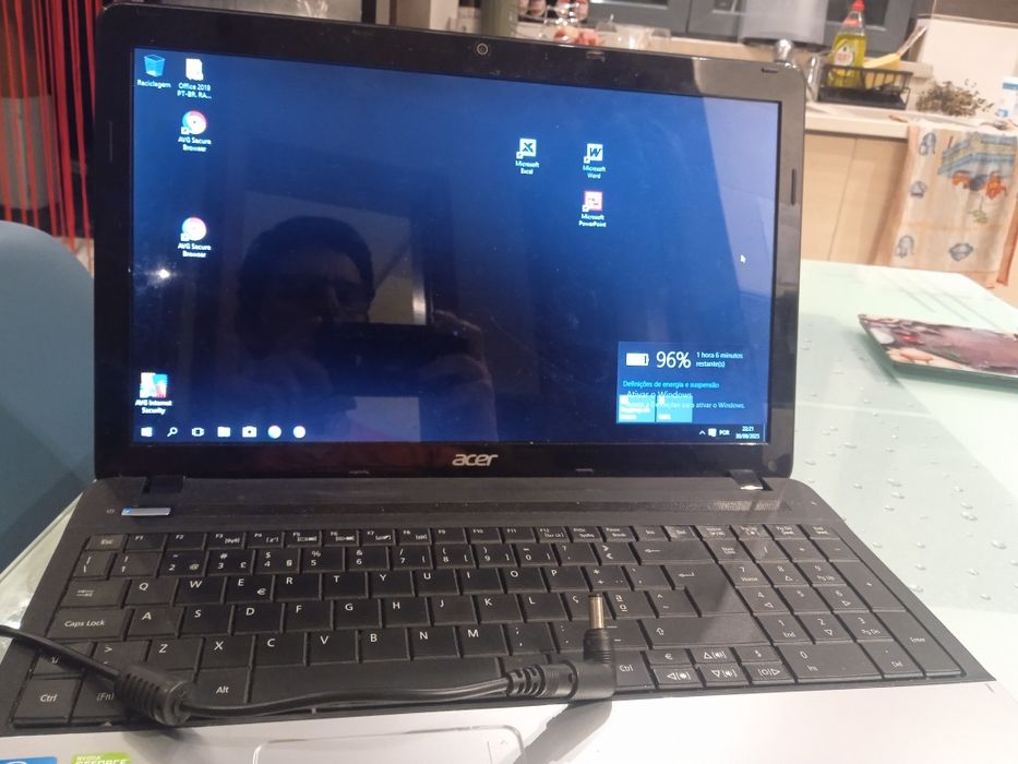 Portátil ACER em bom estado