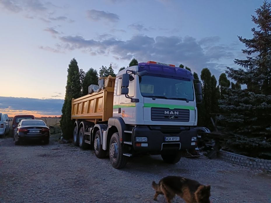 Usługi koparko-ładowarką