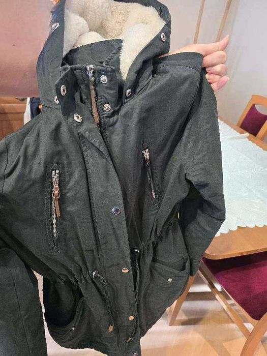 dziewczęca kurtka ocieplana Reserved rozm. XS  stan bdb