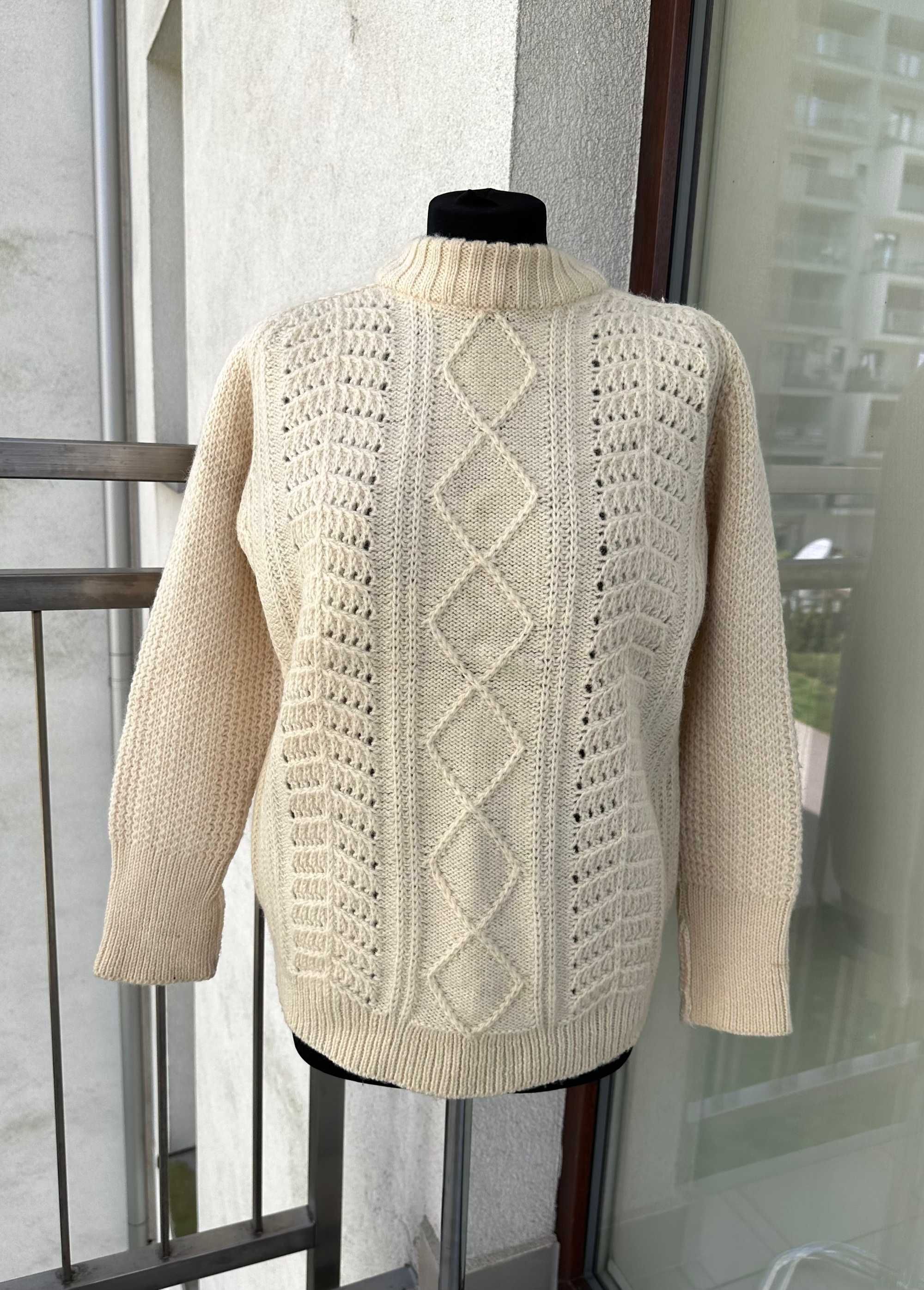 Sweter wełniany damski kremowy oversize old money r. L