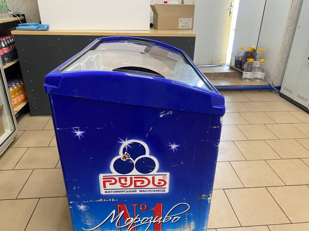 Продам морозильну камеру JUKA (морозиво «Рудь») |