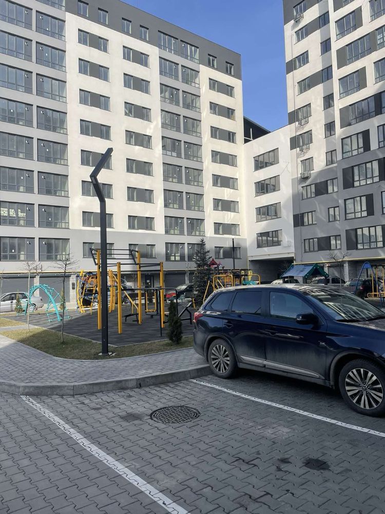 Чудова 3-кімнатна дворівнева квартира в ЗДАНІЙ новобудові. Виставка!