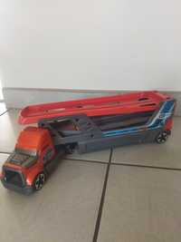 Ciężarówka hot wheels wyrzutnia