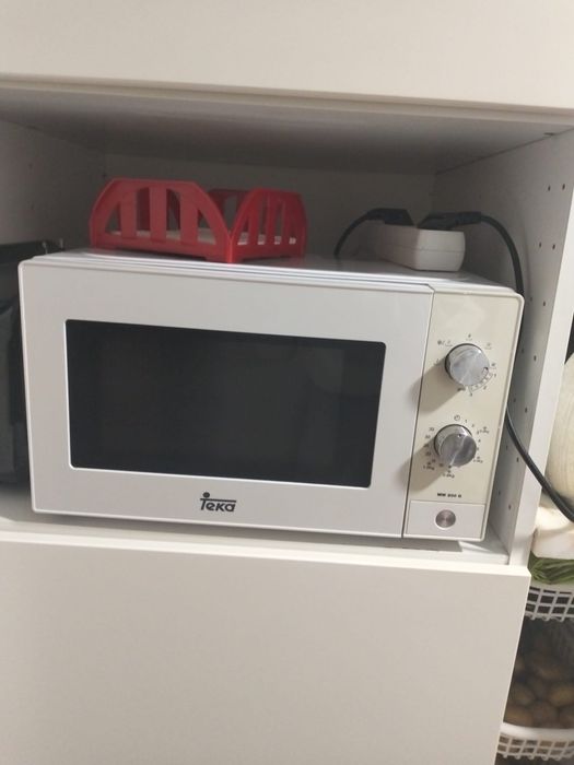 Micro-ondas com teka