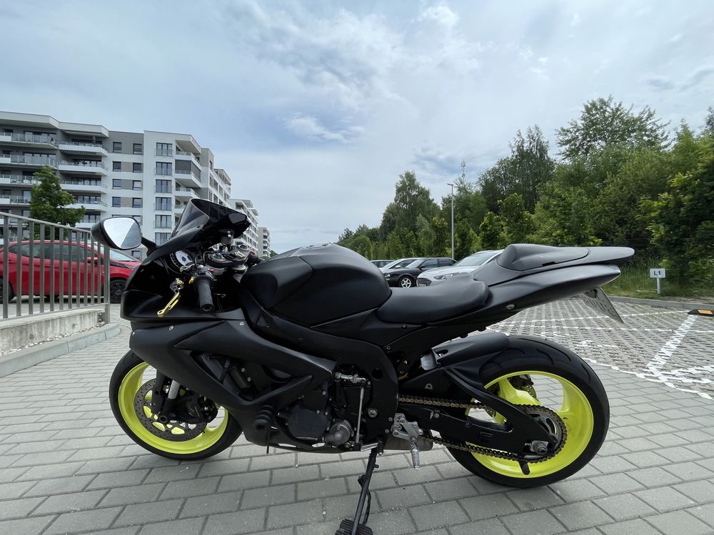 Suzuki GSX-R 600 k7
