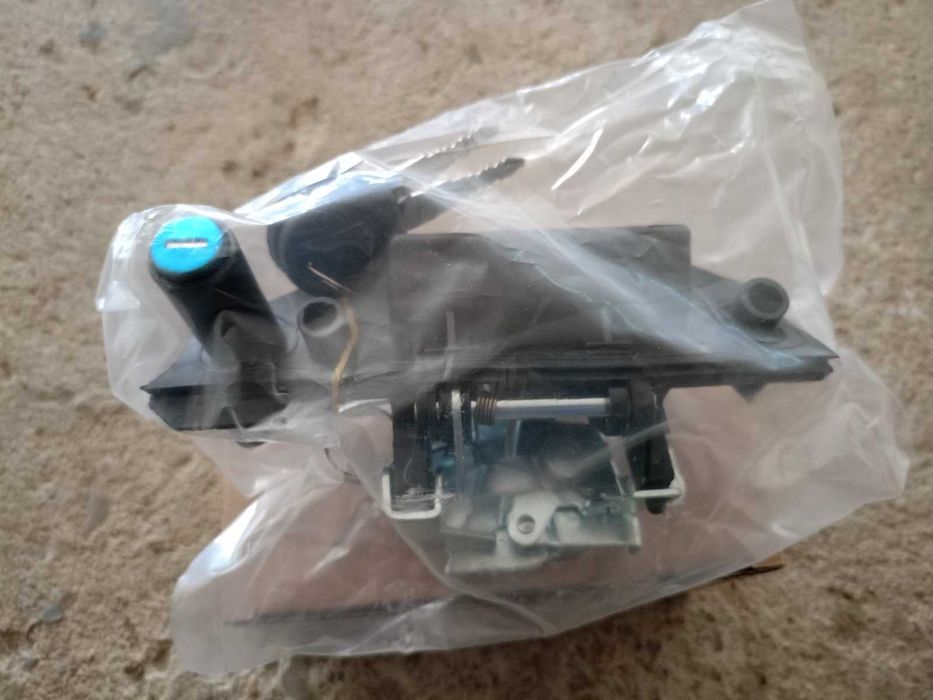 NTY EZCVW292 Ручка VW T4 задніх дверей (ляди) 701829239E