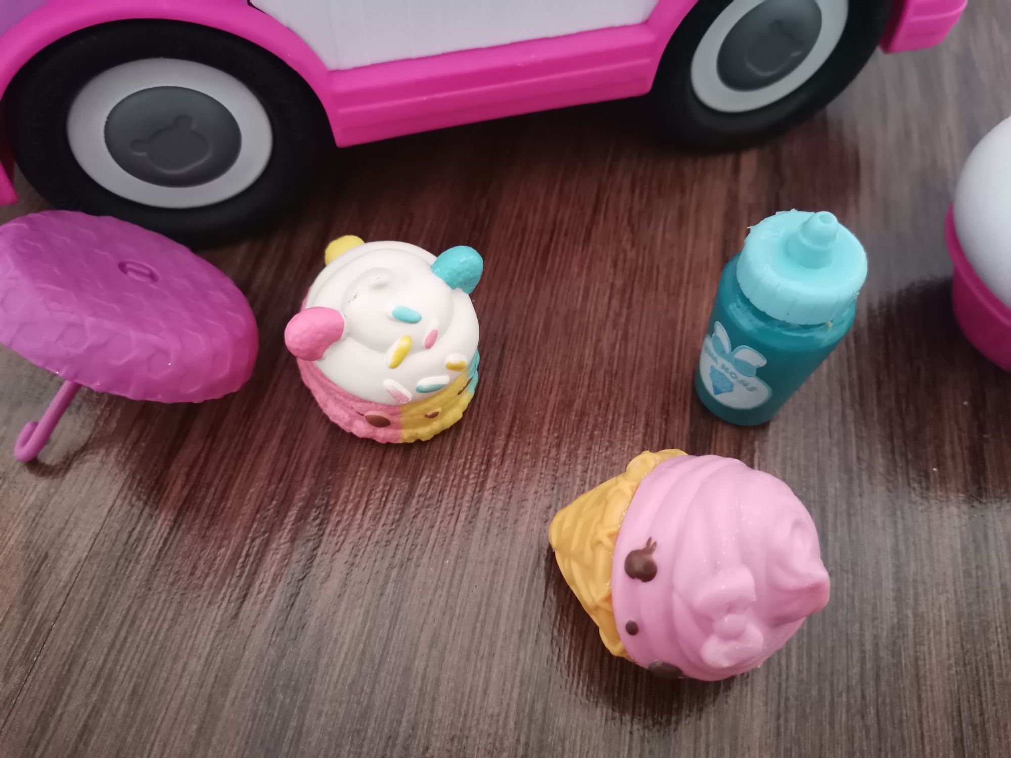 Auto num noms lodziarnia błyszczyki