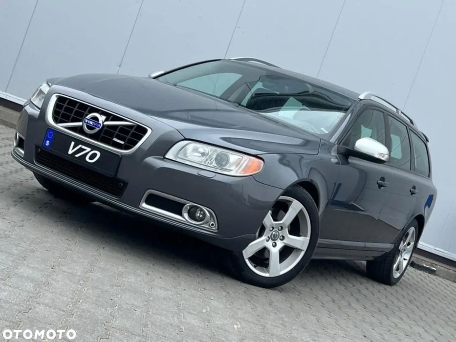 Volvo V70 T5 R-Design Bezwypadkowy Oryginalny Lakier Gwarancja