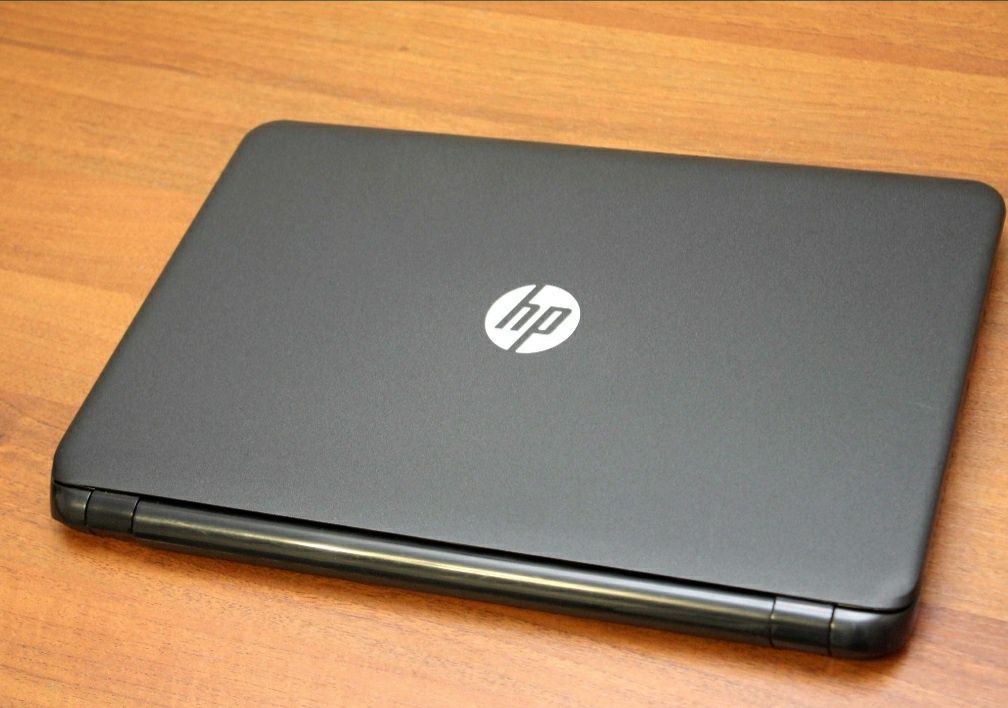 Ноутбук HP 255 G3/4 ядра А4-500/4Gb/SSD 500 Gb/Radeon HD  8330