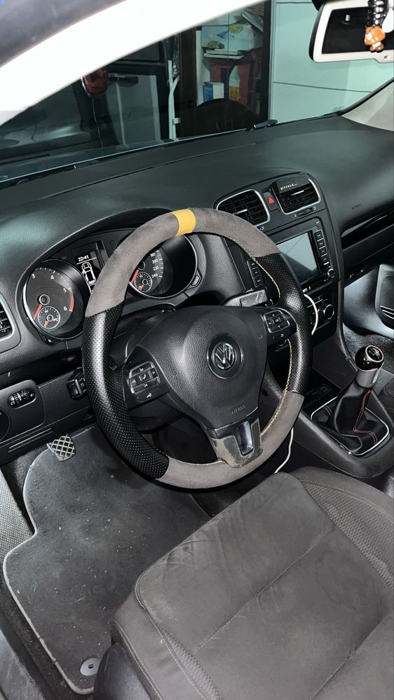 Volkswagen Golf VI 2.0 tdi