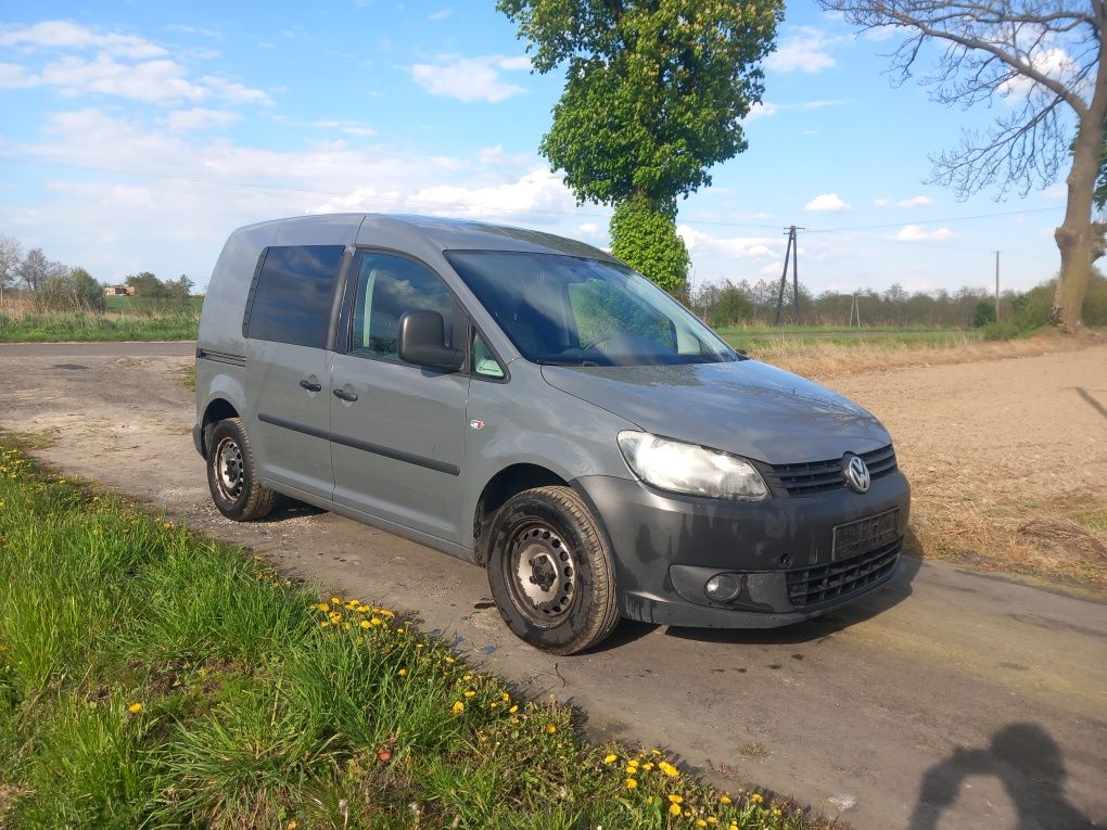 Volkswagen caddy  1,6 tdi KLIMA!! 2011r