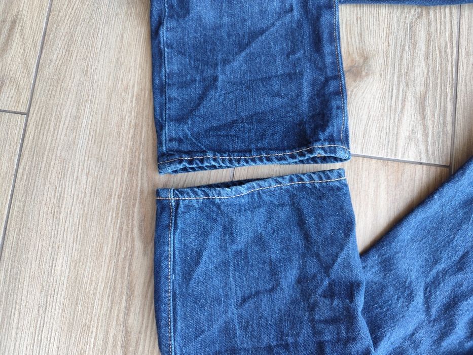 Spodnie Levi's 28/32
