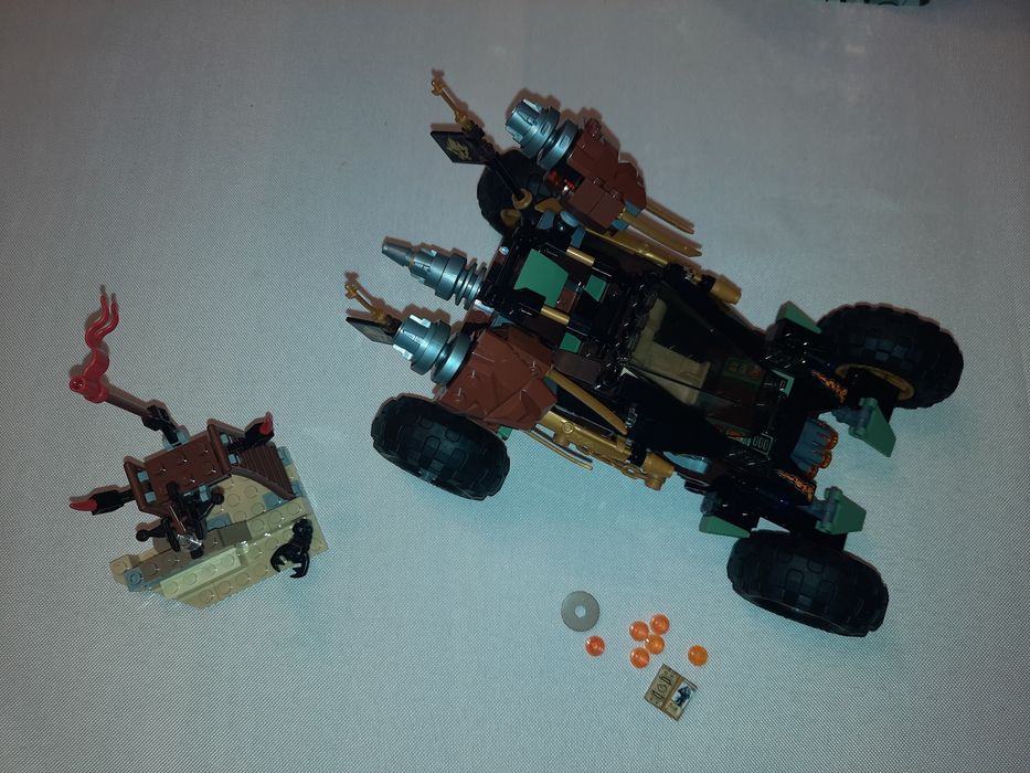 Klocki LEGO 70589 Ninjago pogromca skał autko auto Stan bardzo dobry
