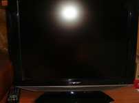 mały telewizor Sharp LC-20AD5E/ Sharp 20 cali/  20 calowy