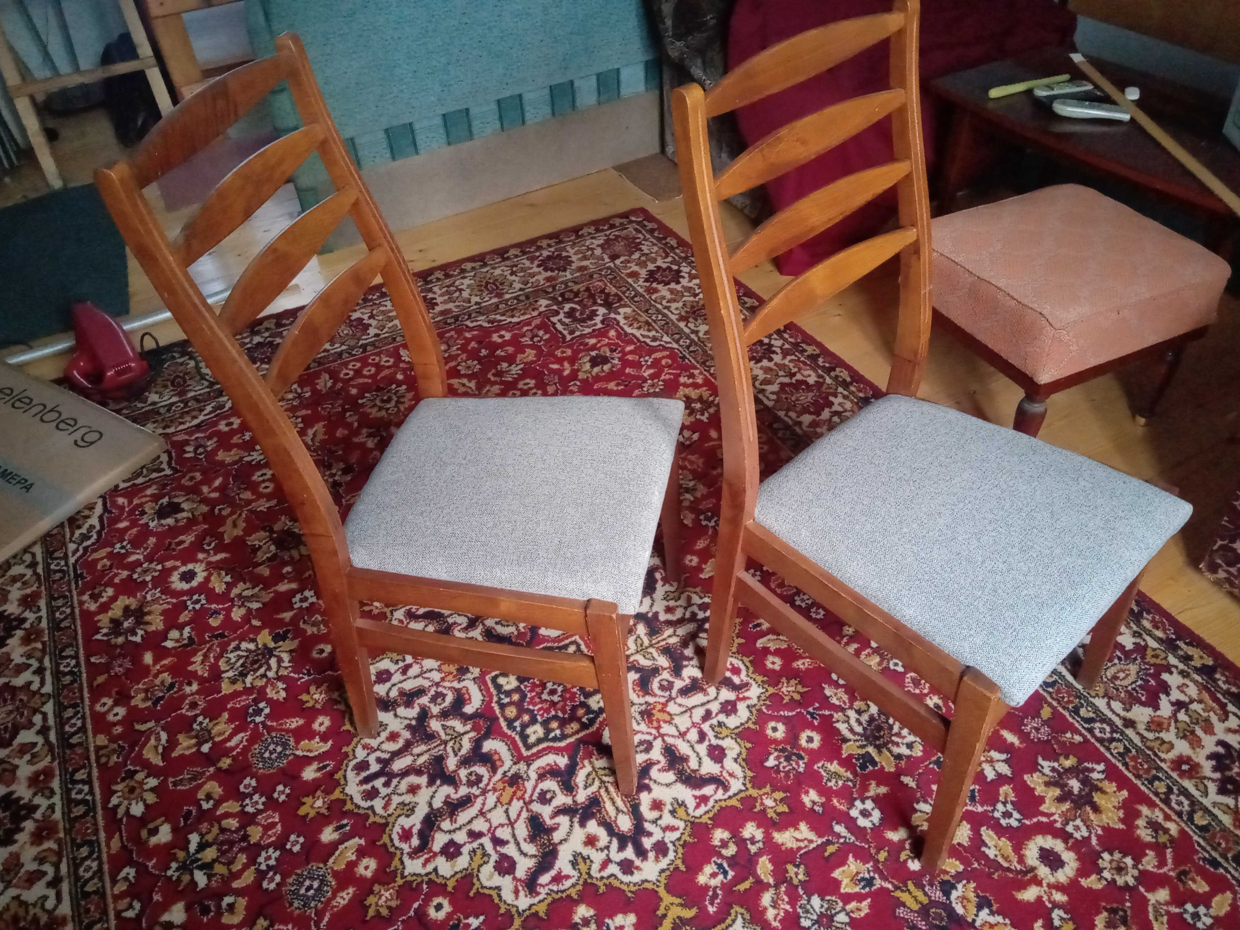 Крісло у вітальню