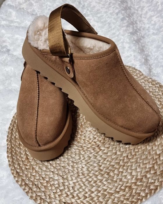 Жіноче взуття,клоги Ugg