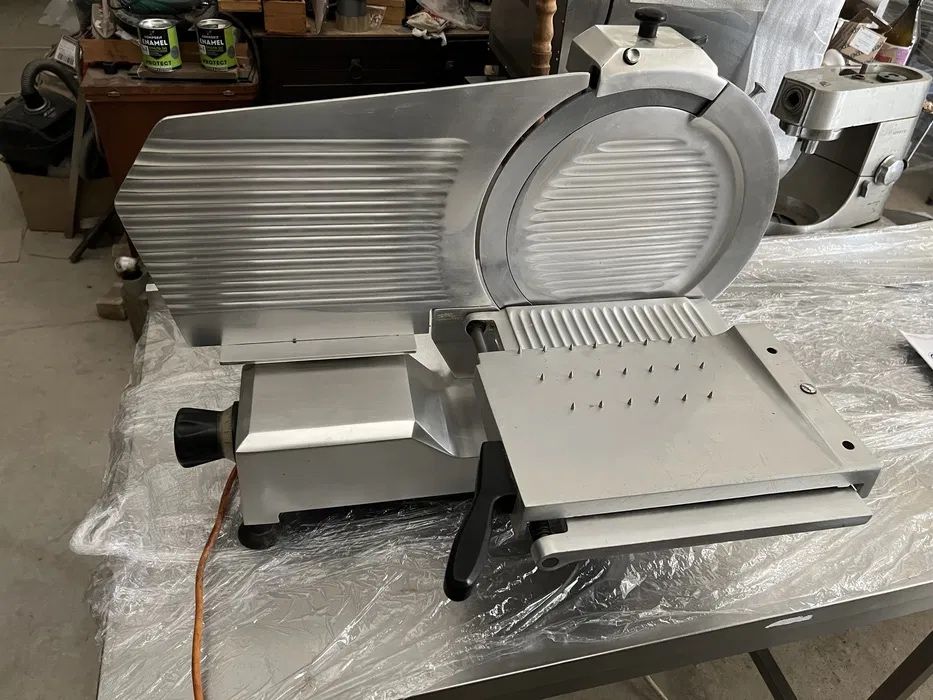 Обладнання кафе,обладнання фаст-фуд,ресторан,їдальня