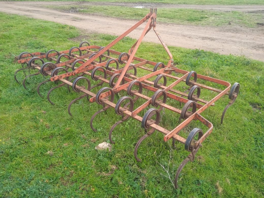 Vibrocultor de 29 bicos