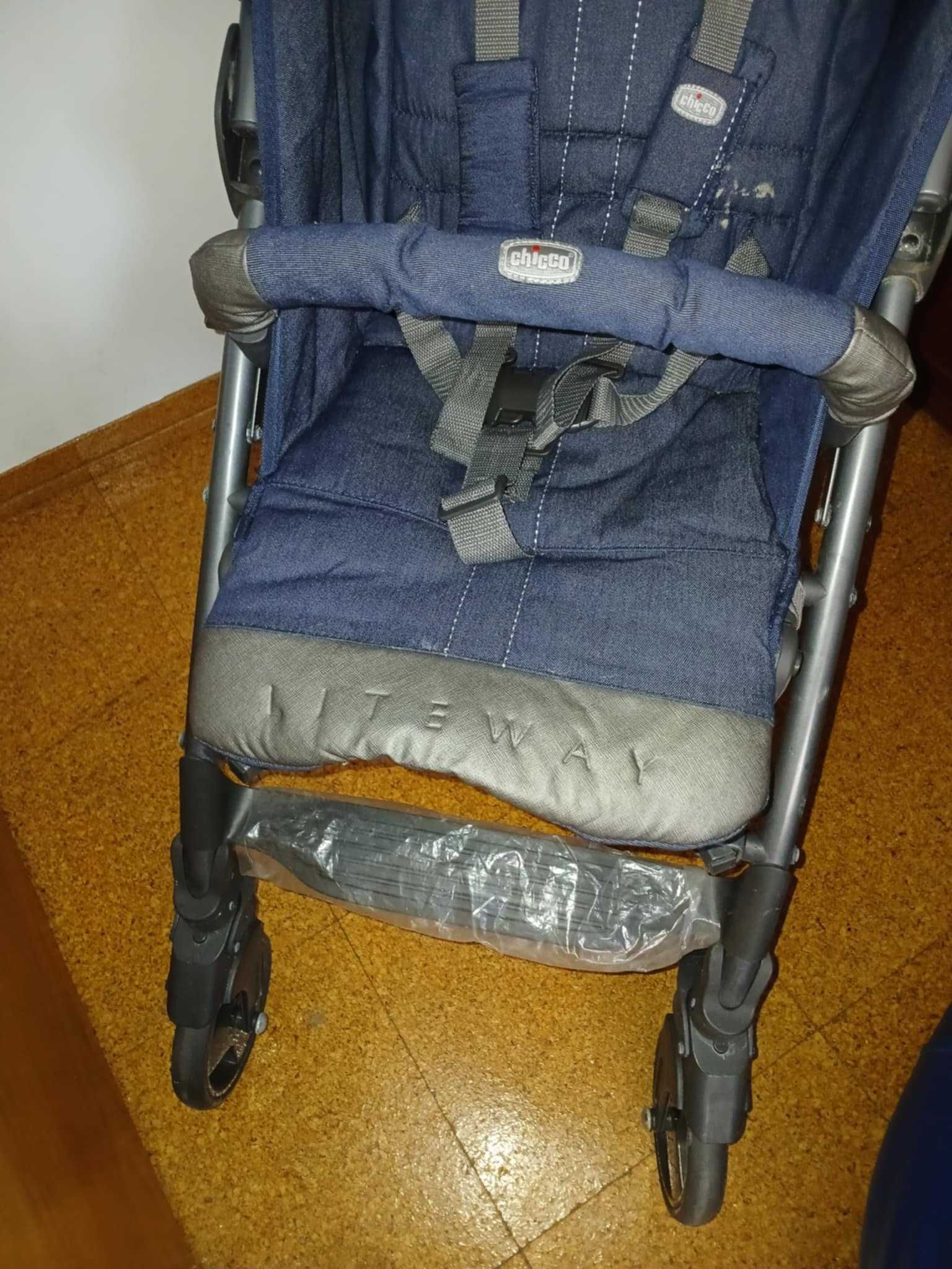 Carrinho Chicco Lite Way, modelo Denim, ler descrição