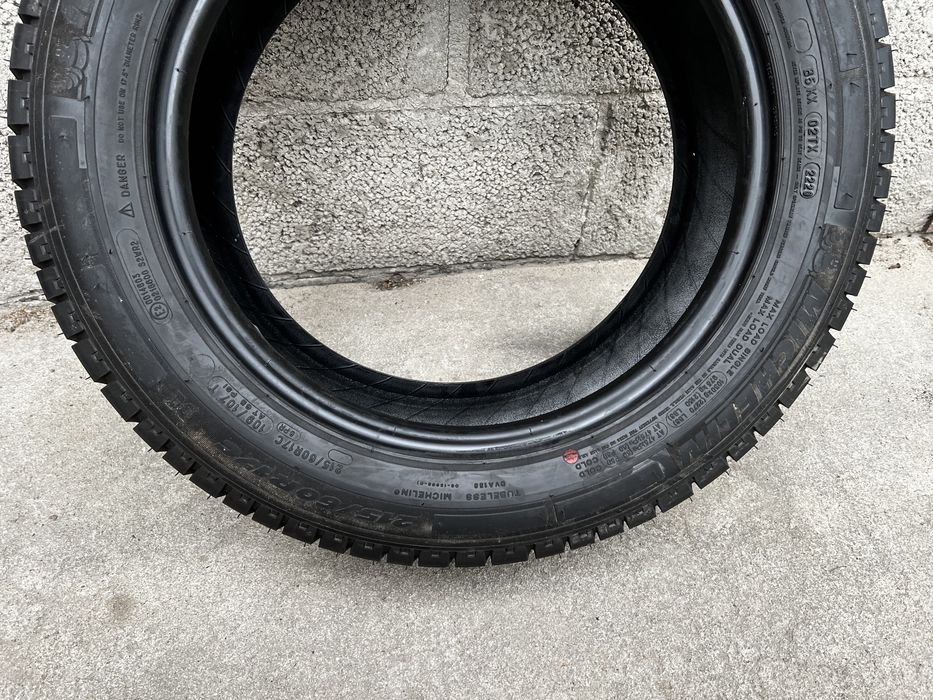 4 opony Michelin Agilis 215/60/17 C 2020r. Jak nowe