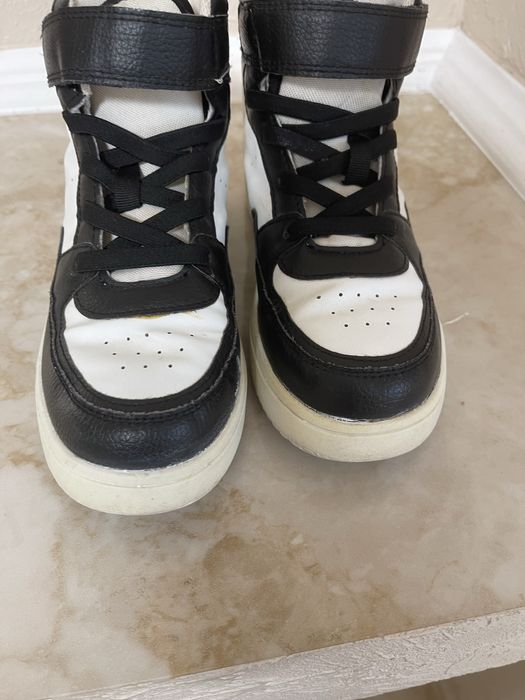 Хайтопи hm 33р високі кросівки.