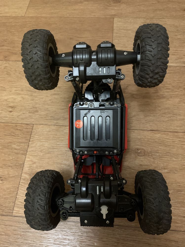 Автомобіль на р/к Sulong Toys 1:18 Off-Road