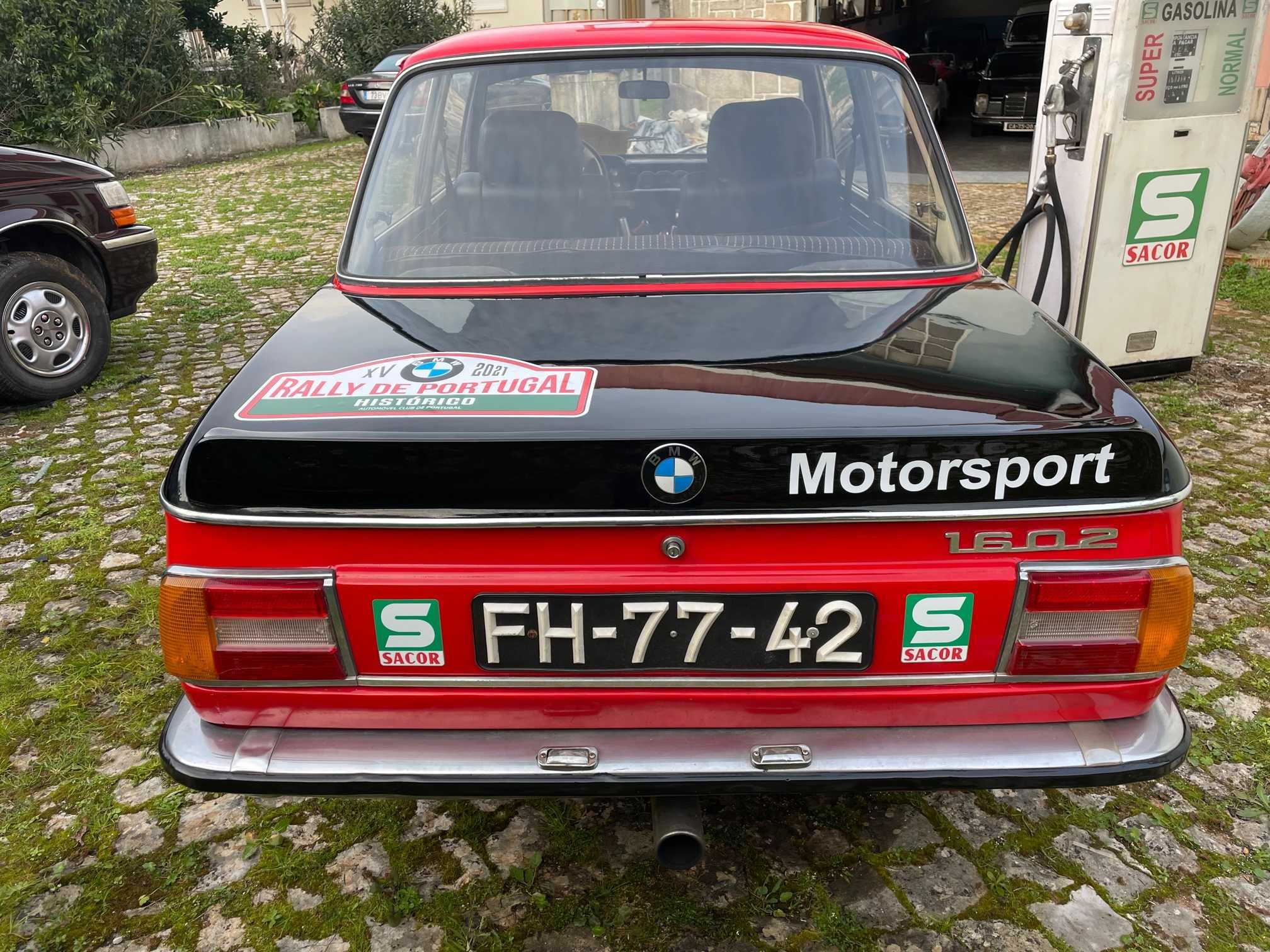 BMW 1602 sport e estrada