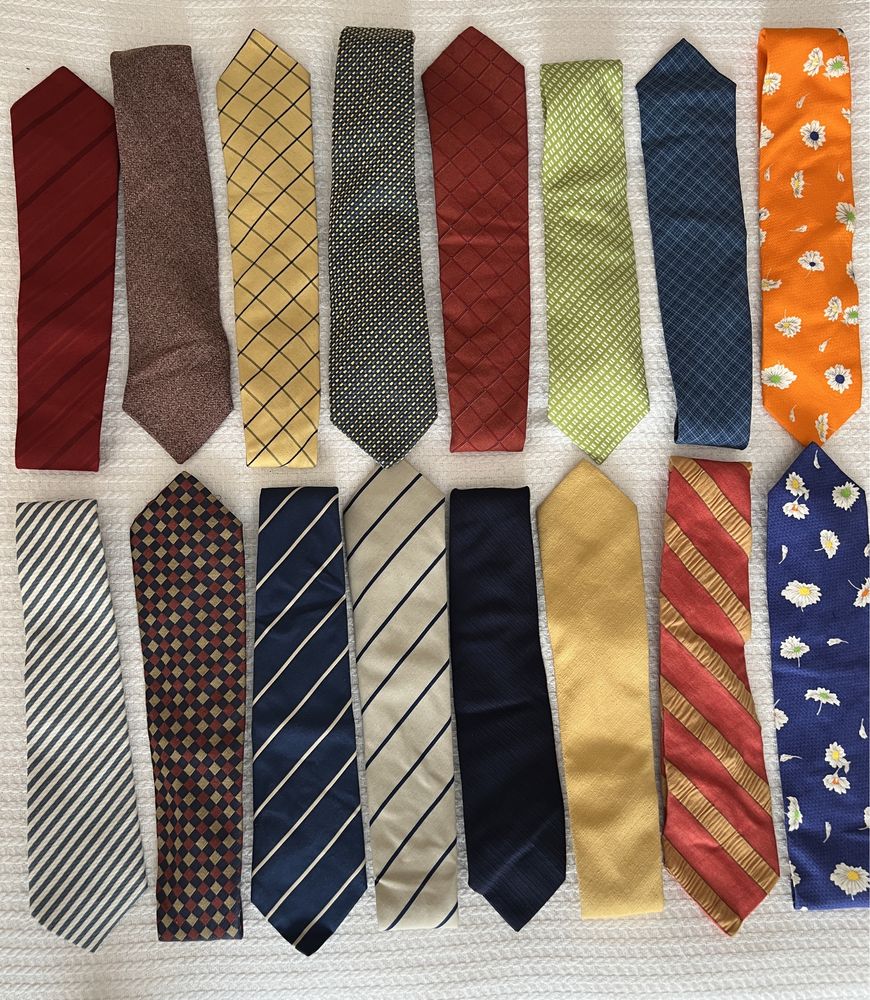 Conjunto de 16 gravatas