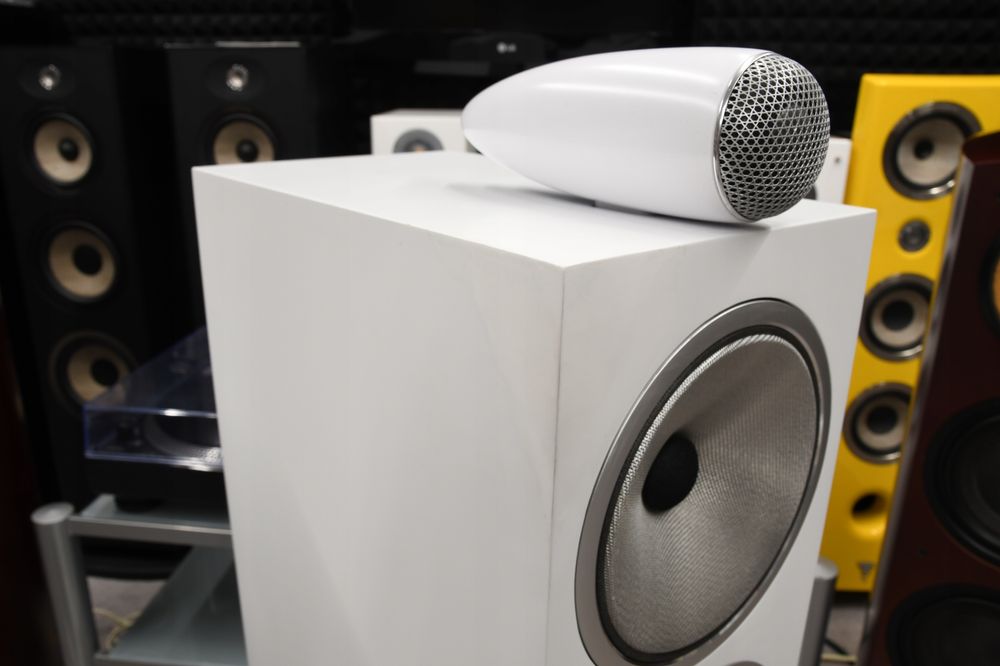 Kolumny Głośnikowe podłogowe stereo B&W Bowers & Wilkins 702 S2 białe