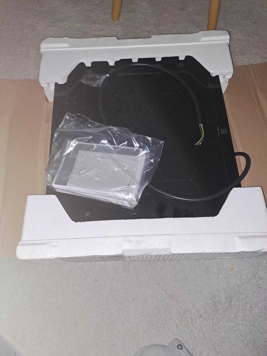 Płyta indukcyjna Elektrolux EIV644 gwarancja na 7 lat.