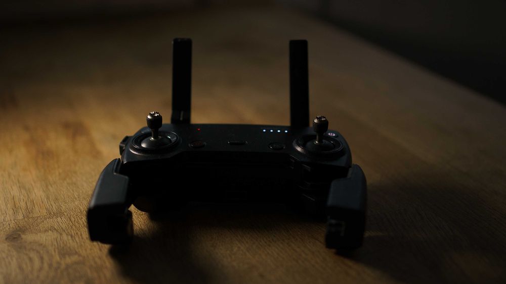 Квадрокоптер DJI MAVIC AIR 1 Fly More Combo 4 батареї