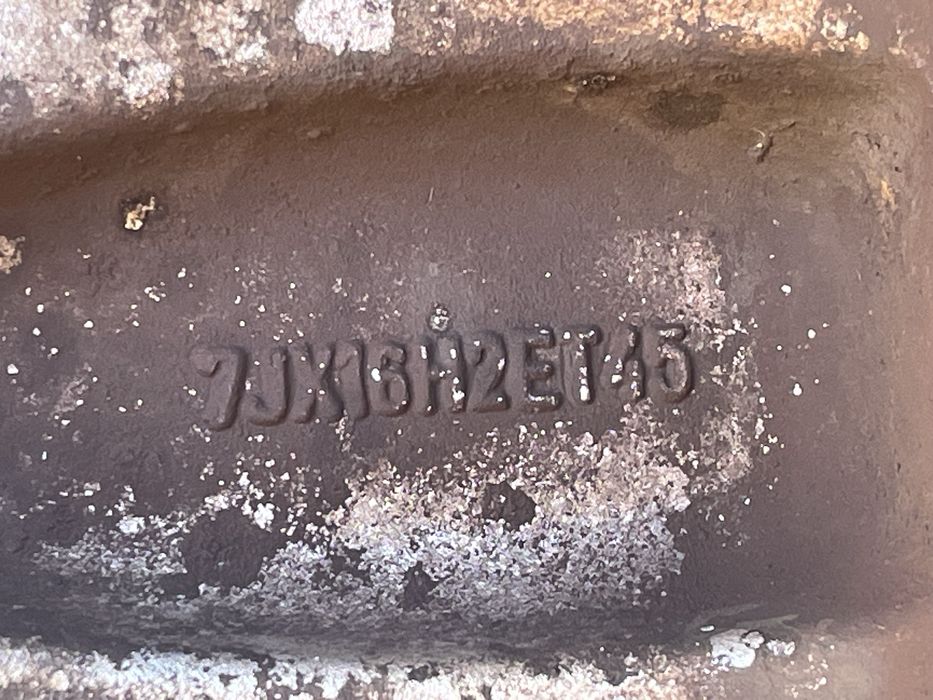 Alufelgi 16’ 5x112 z oponami zimowymi komplet 5szt