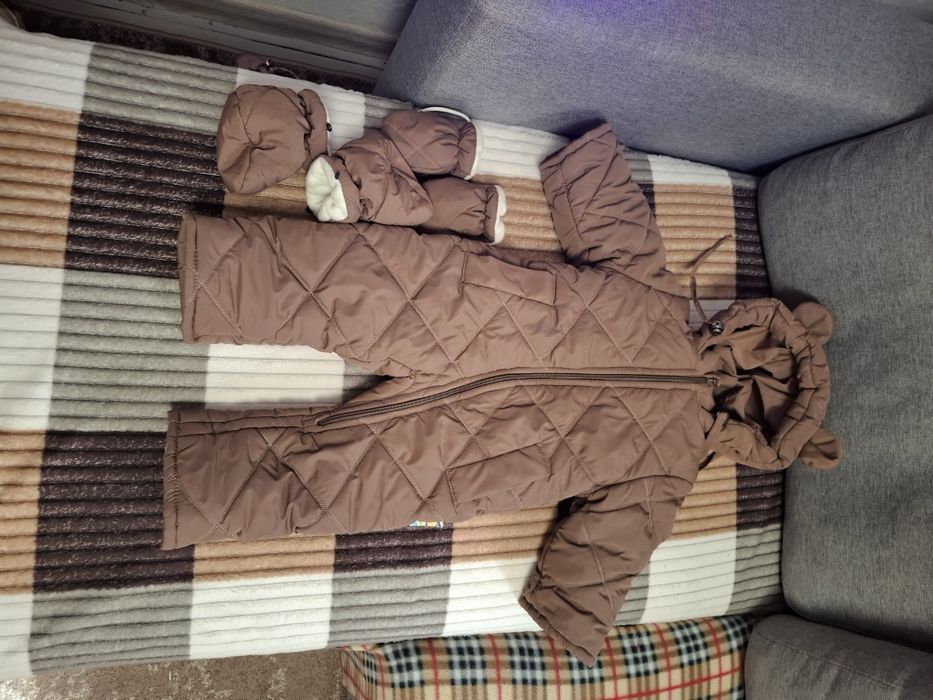 Дитячий зимовий комбінезон цільний, розмір 74см