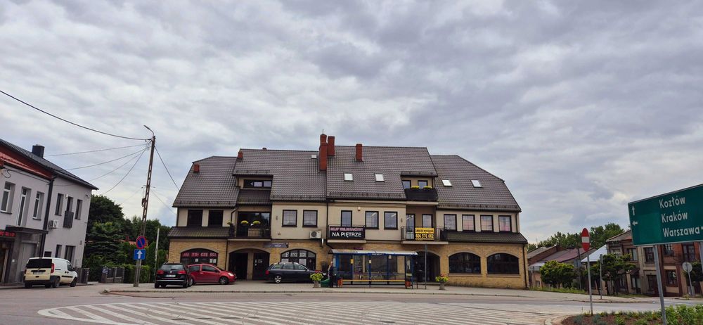 Wynajmę lokal 325 mkw w centrum Książ Wielki