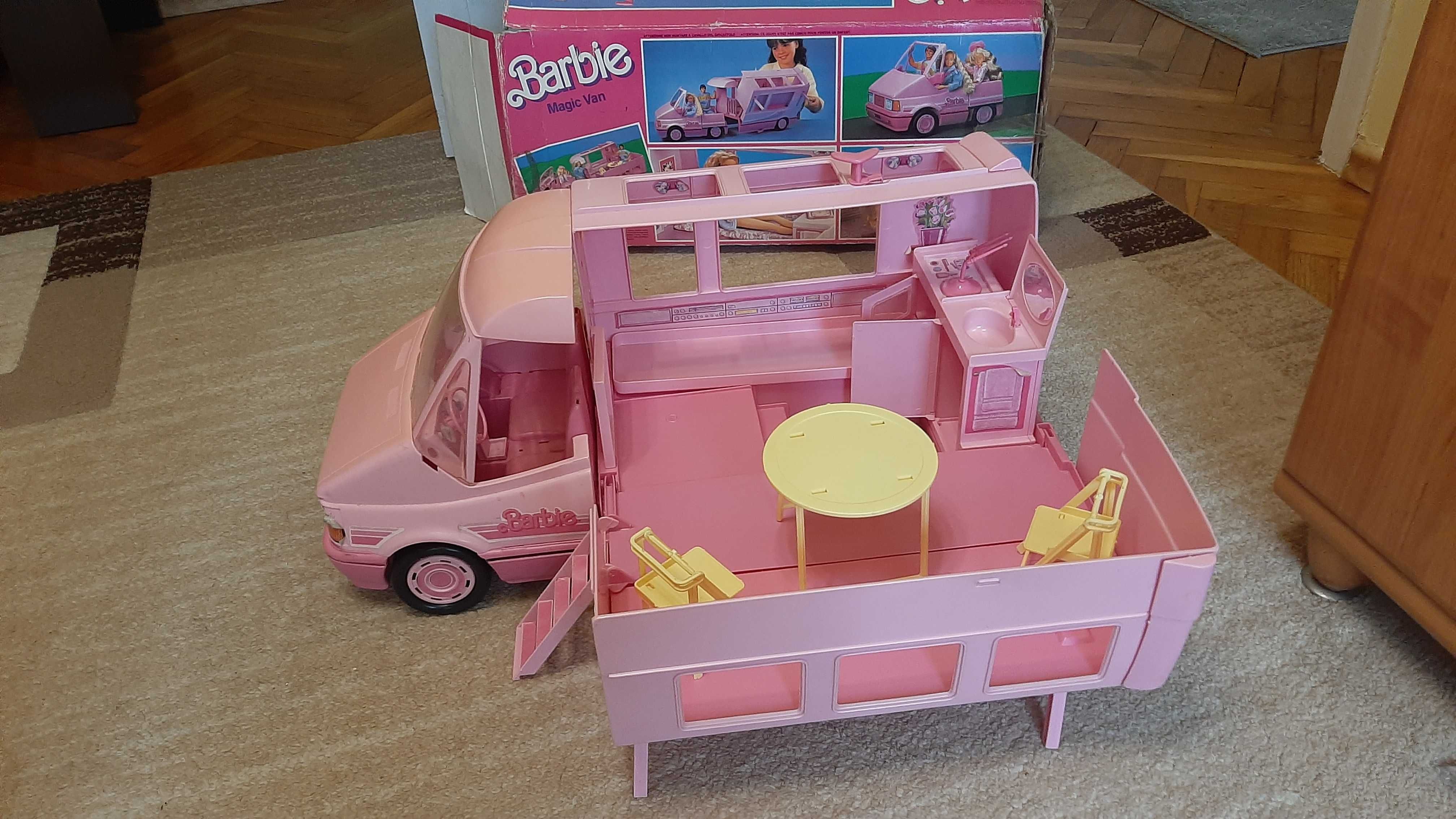 Camper Barbie 1988