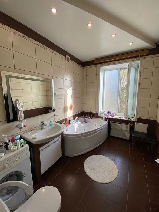 Продам 3-кквартиру Центр