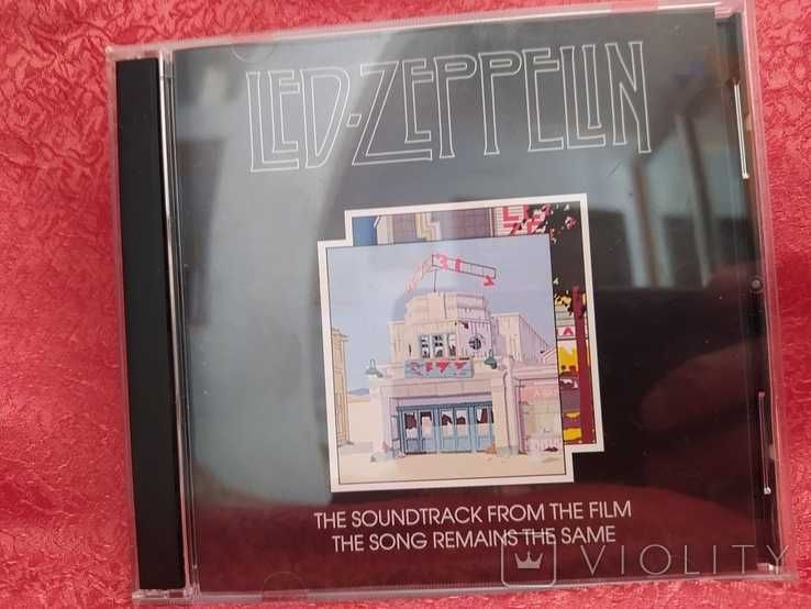 "Led Zeppelin" Live 2CD.