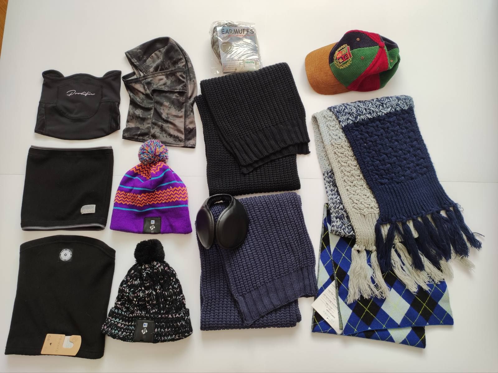 Лот чоловічих аксесуарів Primark , шапка Primark,шарф, кепка Primark