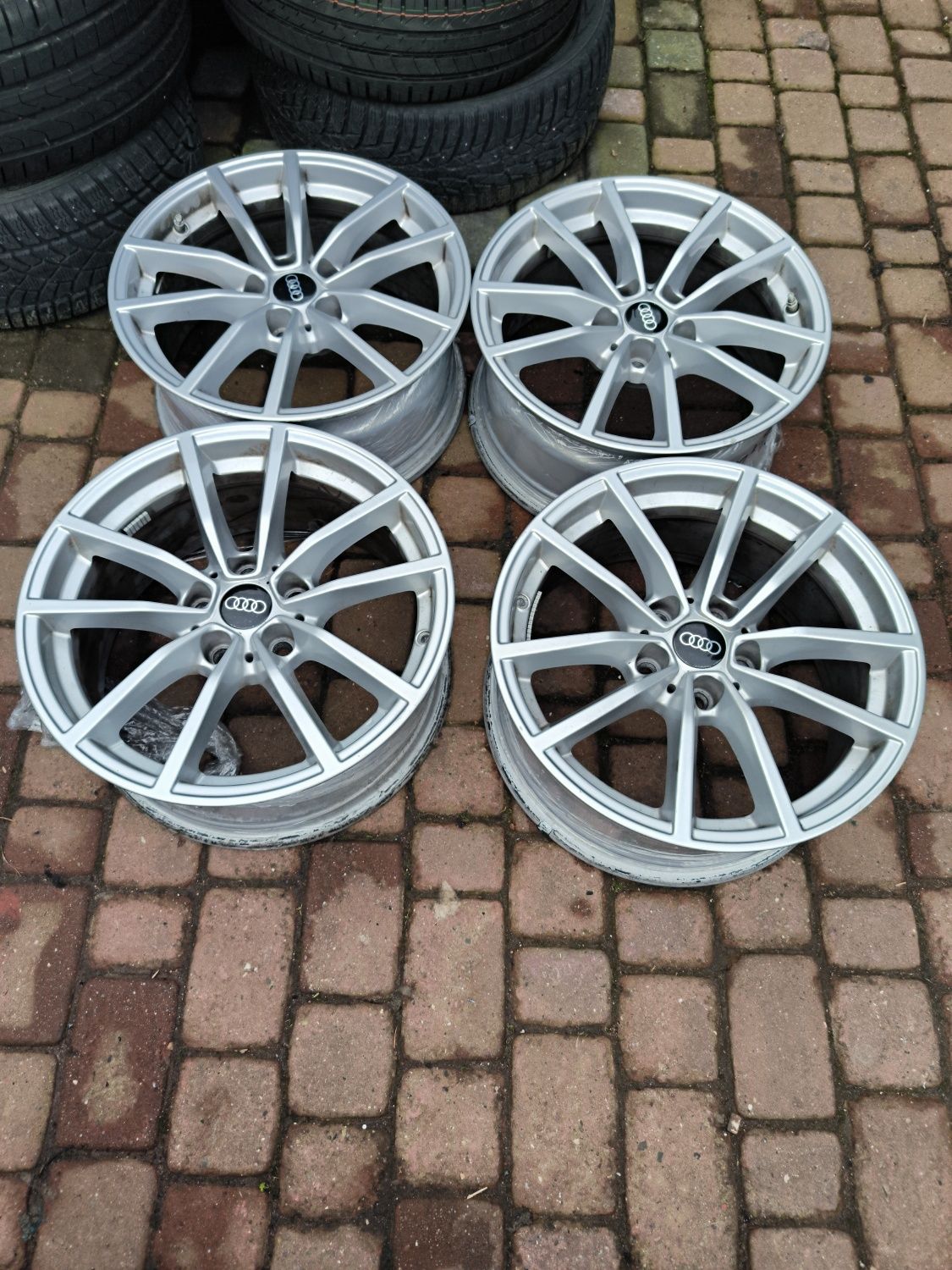 Felgi aluminiowe 17 Audi A3 A4 A5 A6 A8 Q2 Q3 Q5 5x112