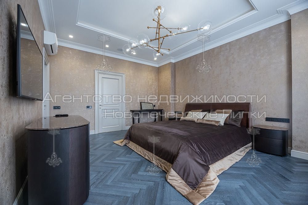 Продам 4-х комнатную (181 м2) квартиру Драгомирова Новопечерские Липки