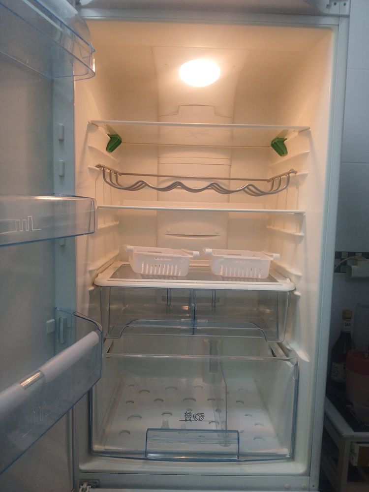 Frigorífico em boas condições