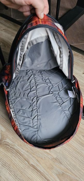 The North Face plecak używany wymiary na zdjęciach